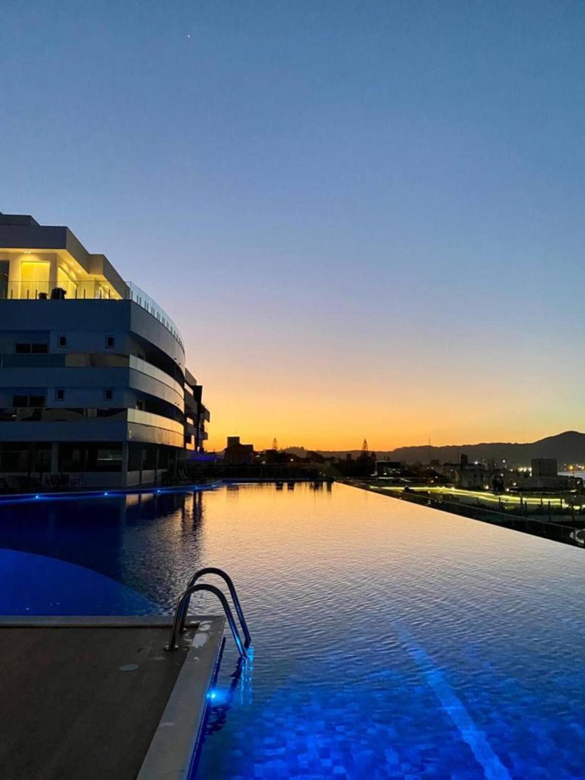 Apartamento Premium Au Mirante Club